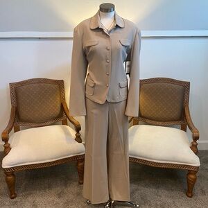 NWT Vintage 90s Y2K Tan Women's Blazer Jacket and Pants Suit Set, Office Chic, L